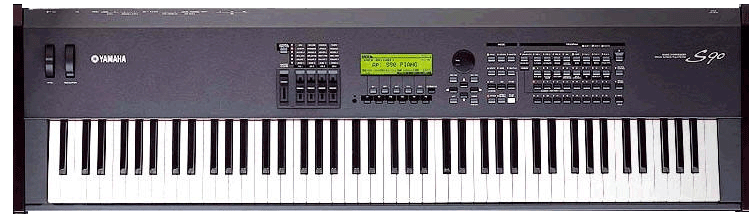 Yamaha S90 Synthesizer